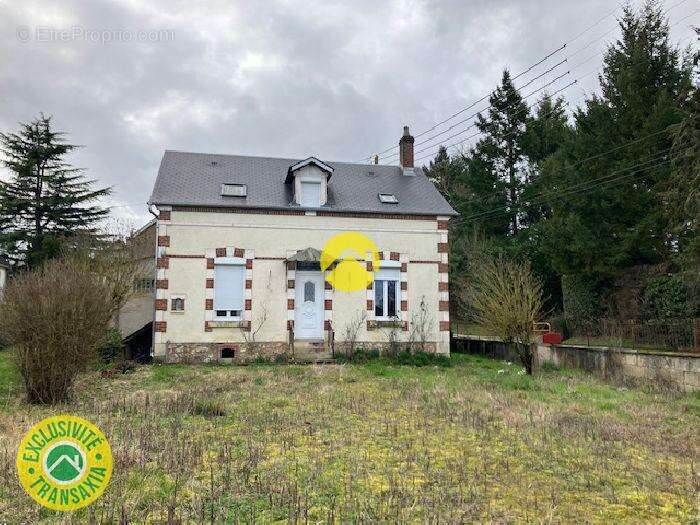 Maison à LES AIX-D&#039;ANGILLON