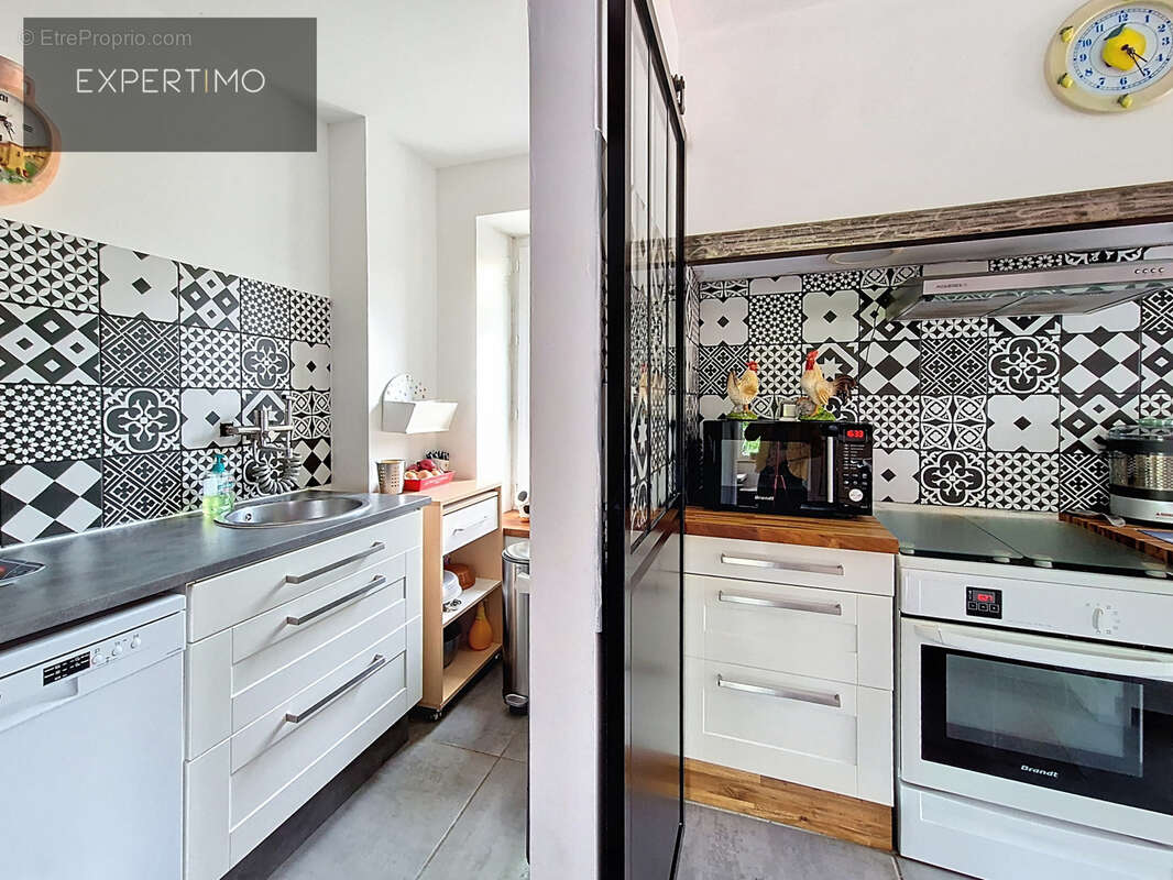 Maison à VILLEFRANCHE-DE-PANAT