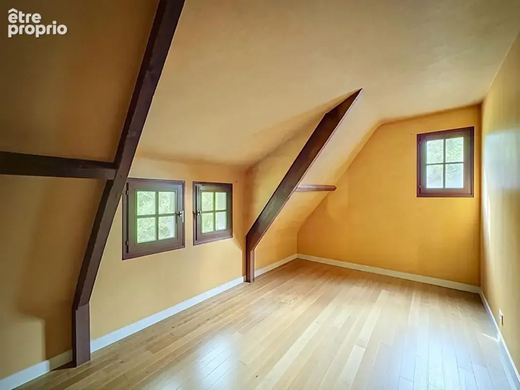 Domaine de la vallée de la bièvre  maison familiale en lisière de forêt, au calme absolu - photo 13