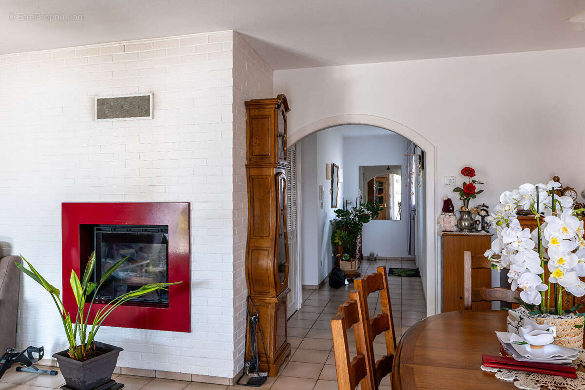 Maison à SAINTE-FLORINE