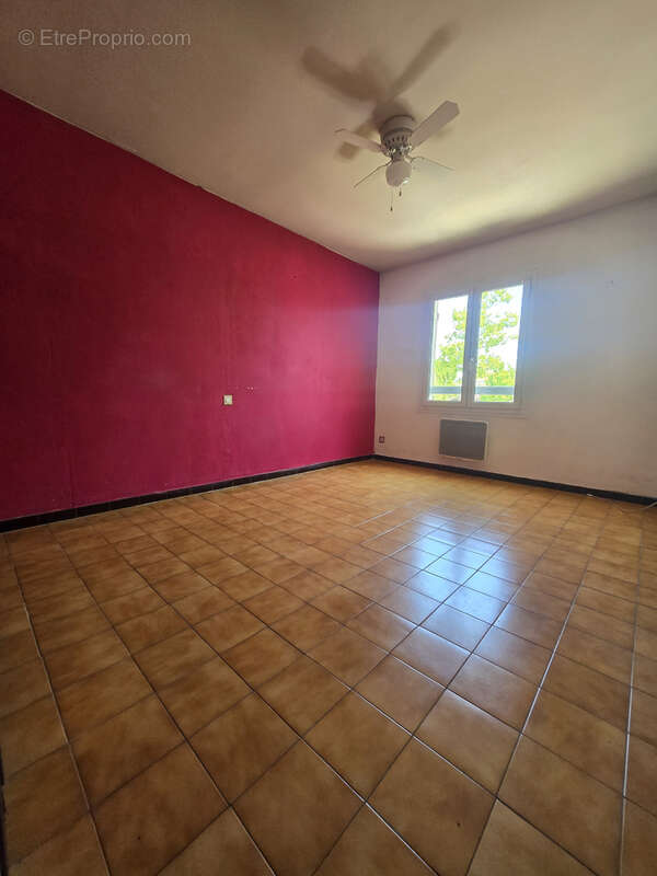 Maison familiale avec deux garages - photo 9