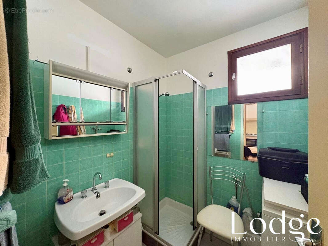 Appartement à PELVOUX