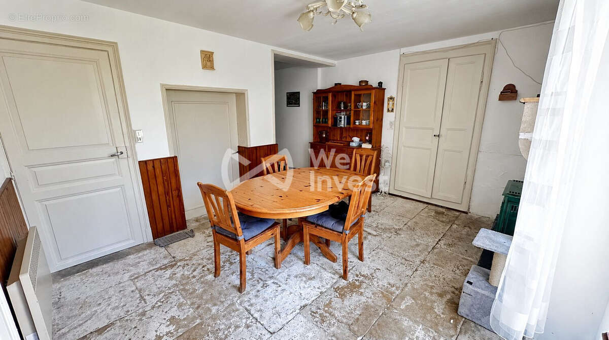 Maison 3 pièces 80 m² à vendre à Ancy-Le-Franc (89160) - photo 3