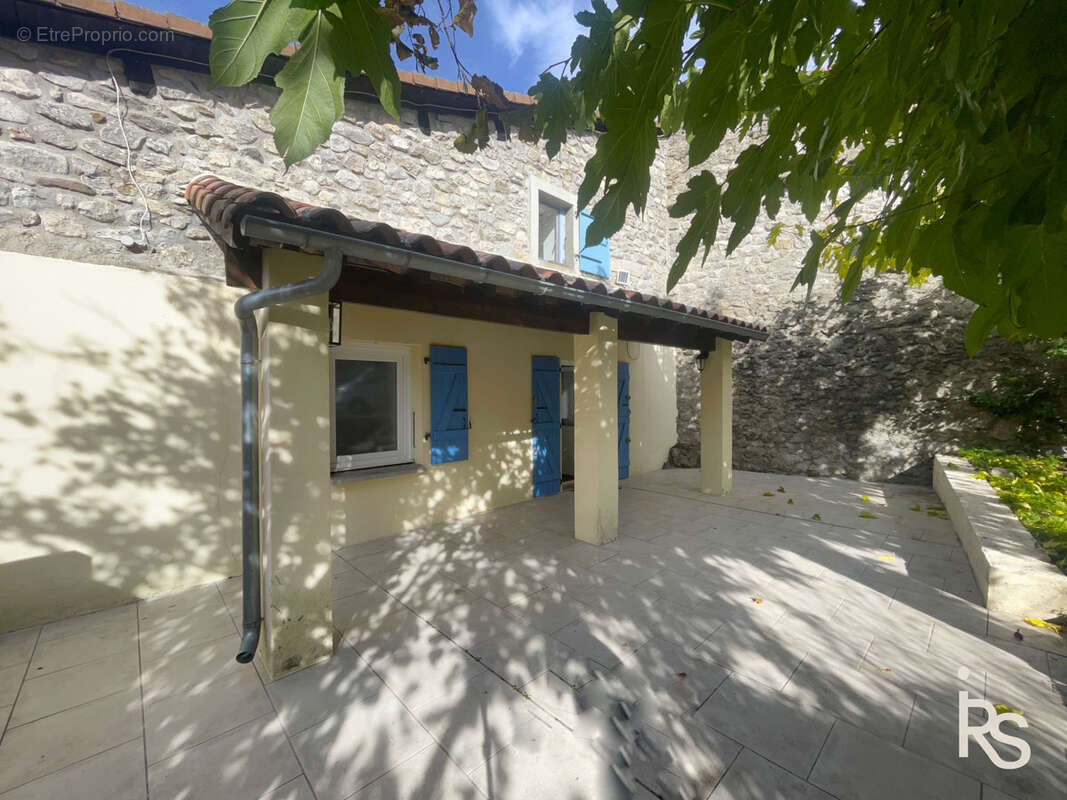 Maison à VALGORGE