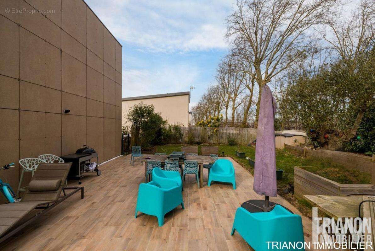 Maison à LOUVECIENNES