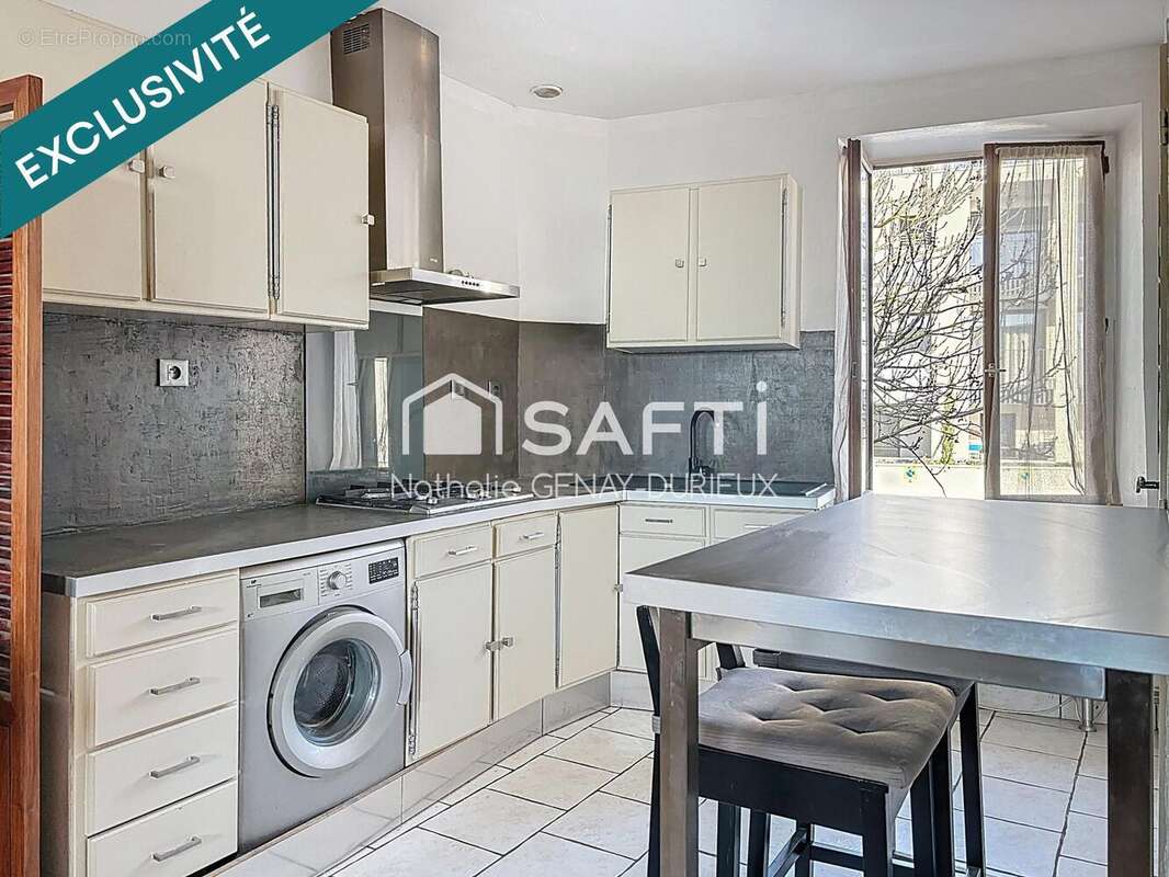 Photo 4 - Appartement à LA TOUR-DE-SALVAGNY