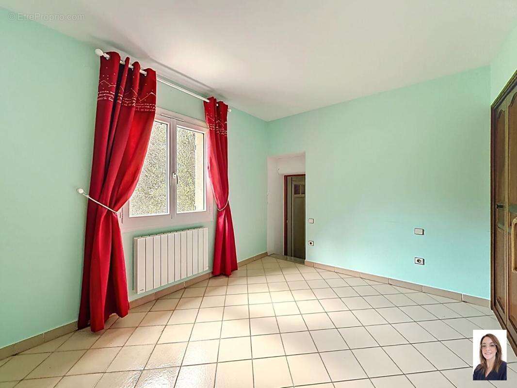 Maison à TOURVES