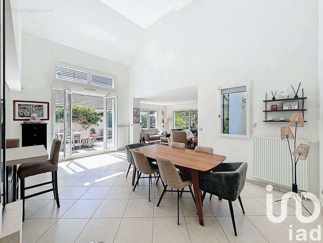 Photo 3 - Maison à CESSON