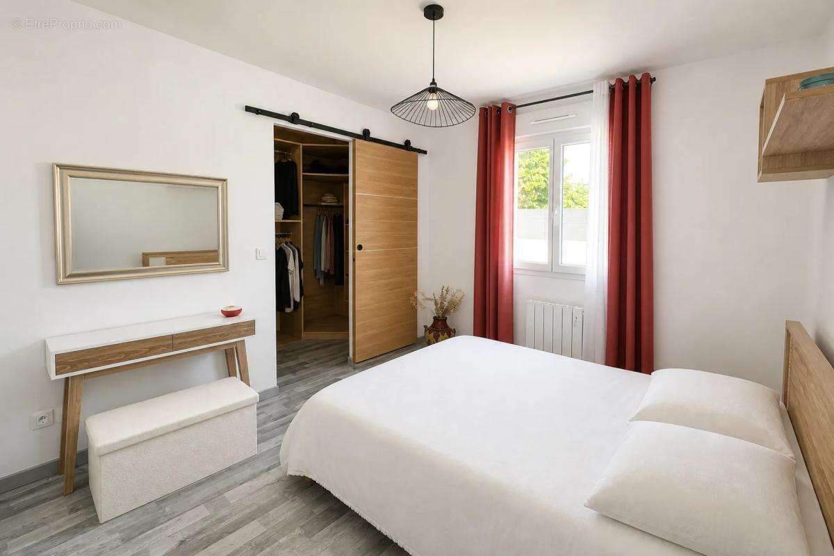Maison 88m2 - saint chamond - piscine - terrasse - 3 chambres - photo 9