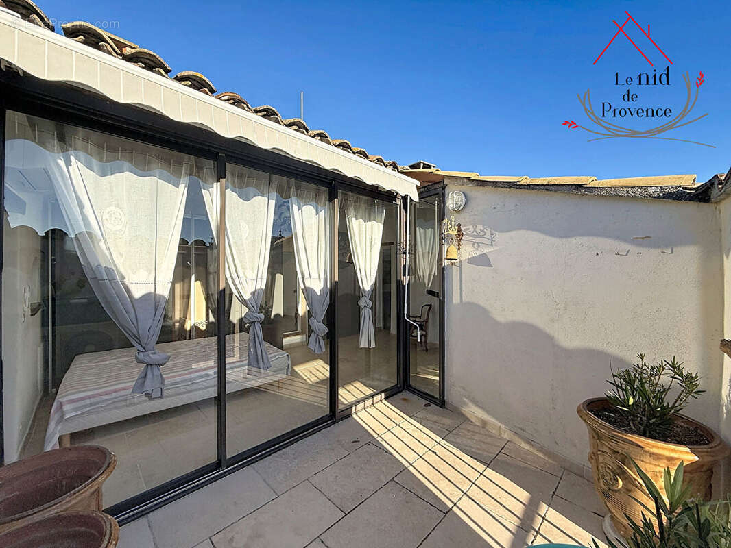 Maison à PERNES-LES-FONTAINES