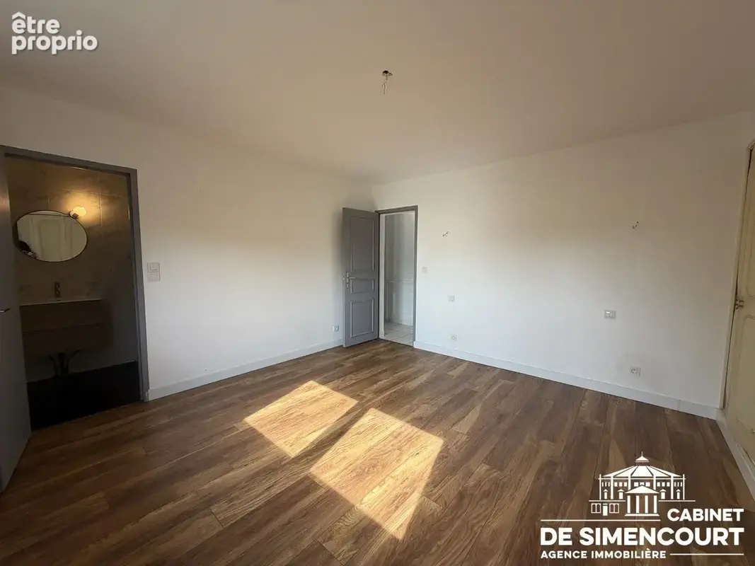 BOVES   Pavillon familial 5 chambres avec sous-sol total et terrain de 1 500 m2 - photo 7
