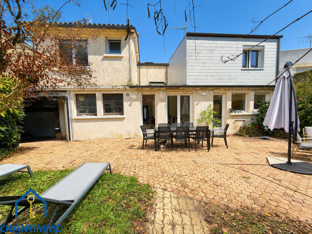 Maison à LA CHATAIGNERAIE