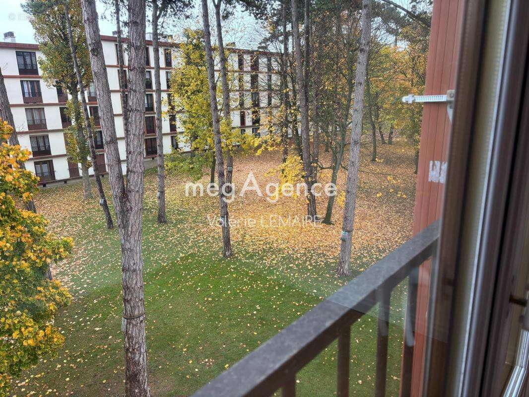 Appartement à BRIE-COMTE-ROBERT