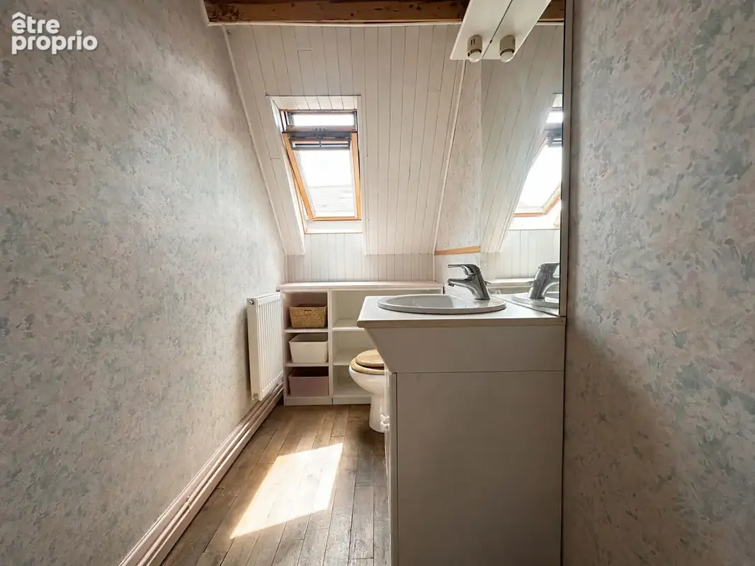 SOUS COMPROMIS Maison à rafraîchir avec charme des années 30 - Rare et ensoleillée ! - photo 4