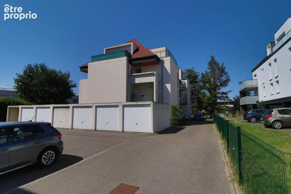 Appartement À Vendre - photo 9