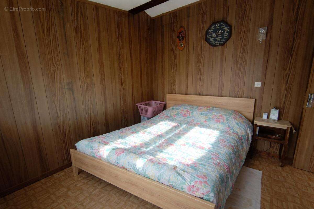 Maison à MONTMIRAIL