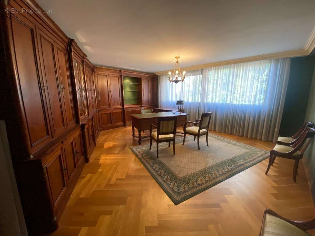 Appartement à LE CREUSOT