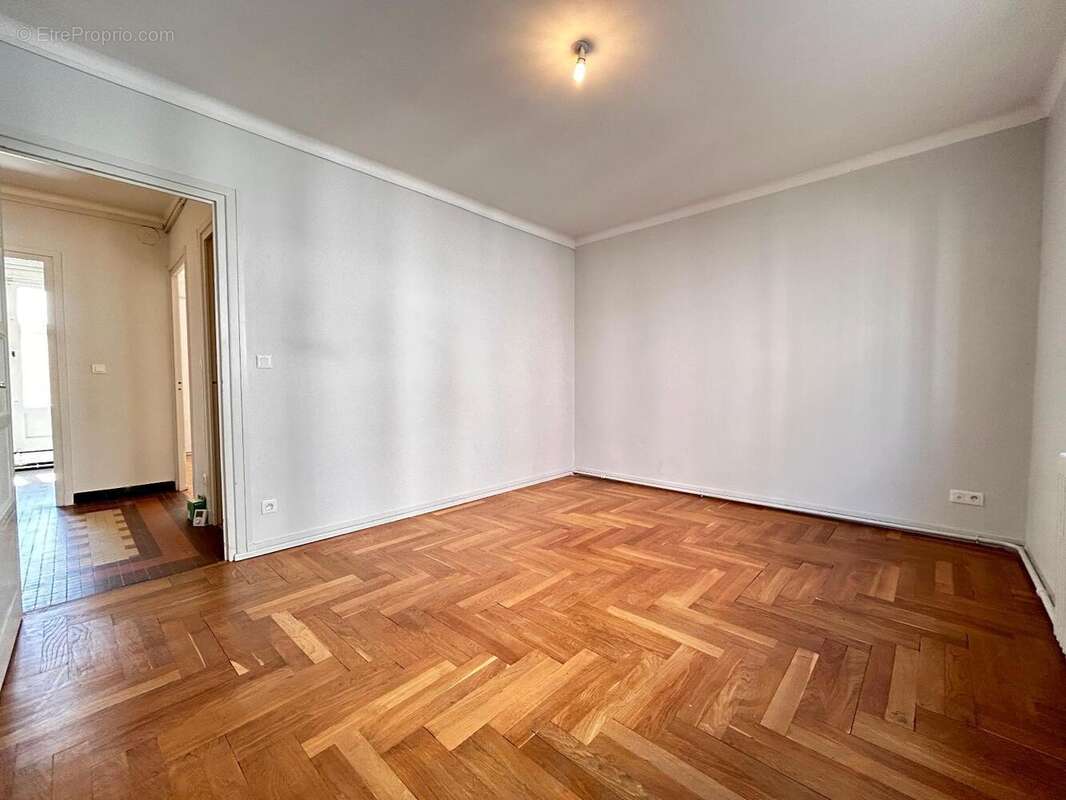 Appartement 65 m² à Lyon-7e  - photo 7