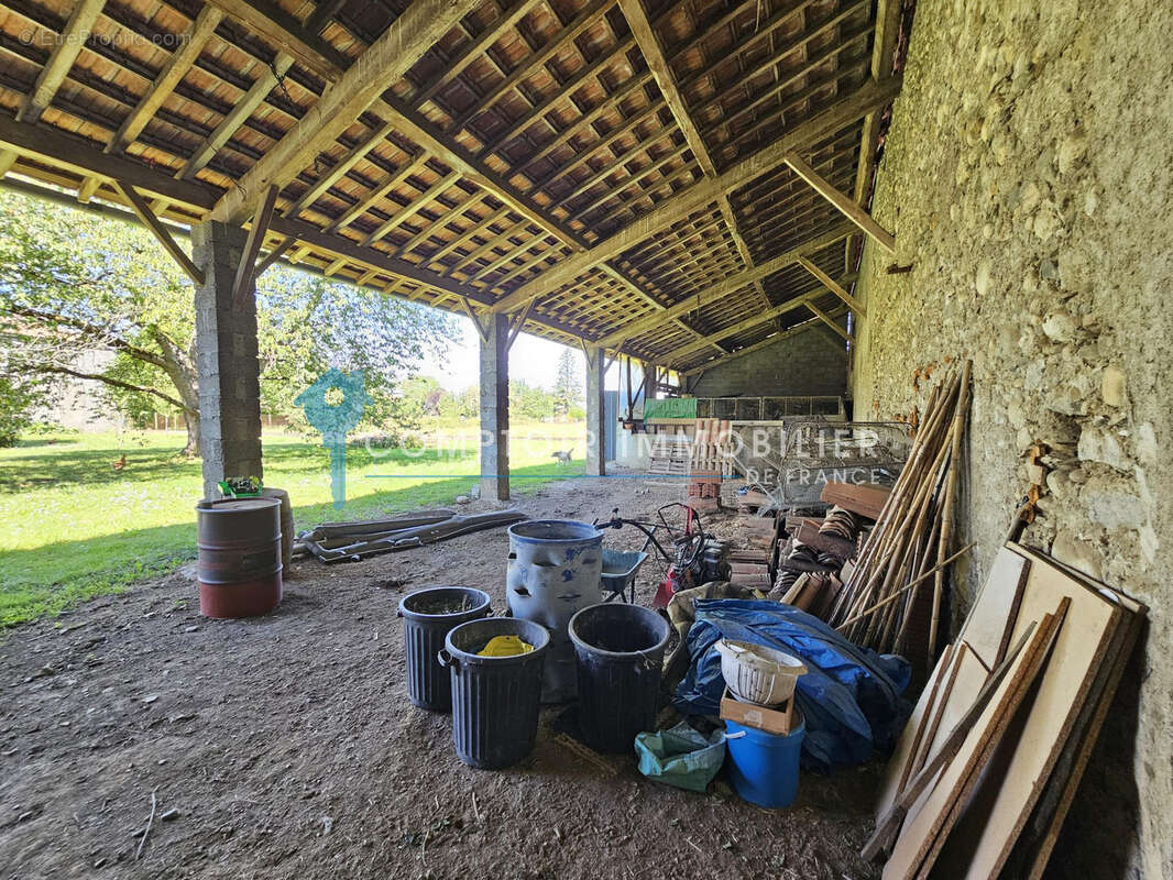 A vendre- Martres de rivière 31210 - Maison corps de ferme rénové T4 de 165 m2 avec dépendances - photo 11