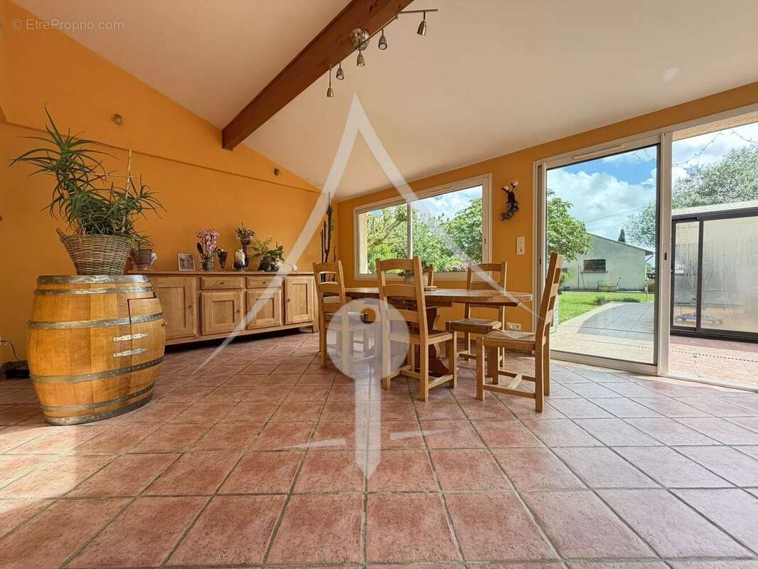 Maison à LAVERNOSE-LACASSE