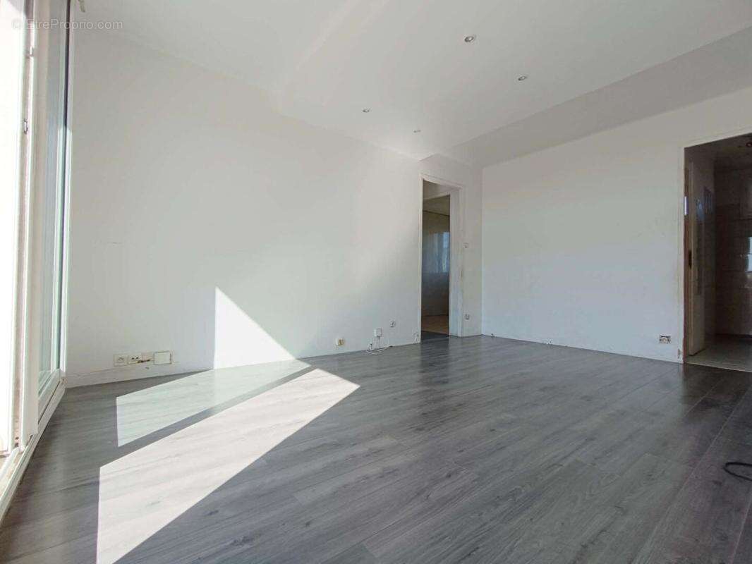 Appartement Martigues 3 pièce(s) 60 m2 Balcon - photo 4