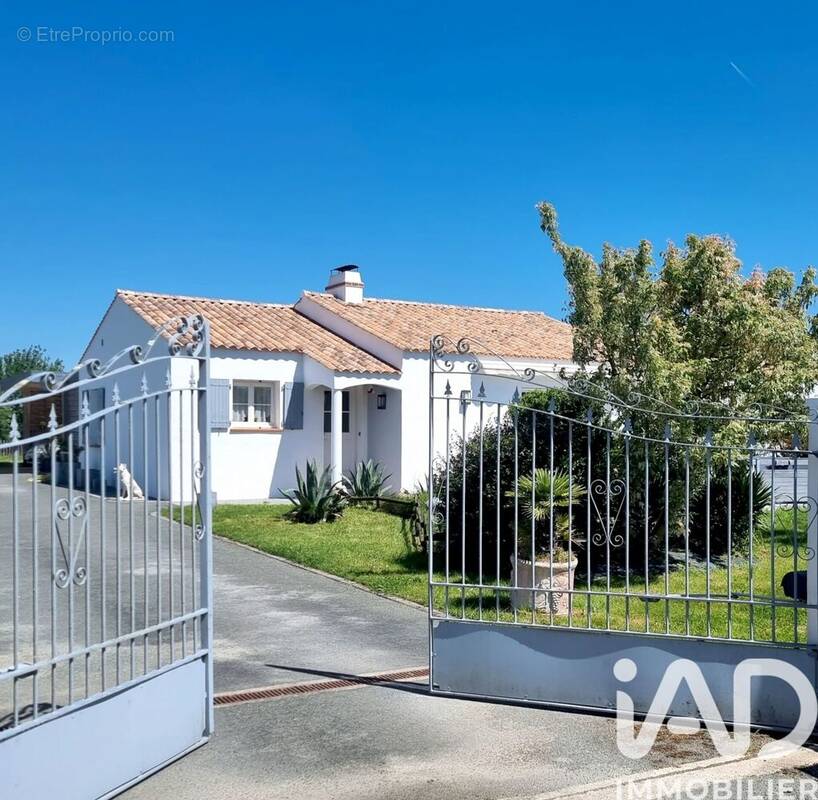 Photo 1 - Maison à SALLERTAINE