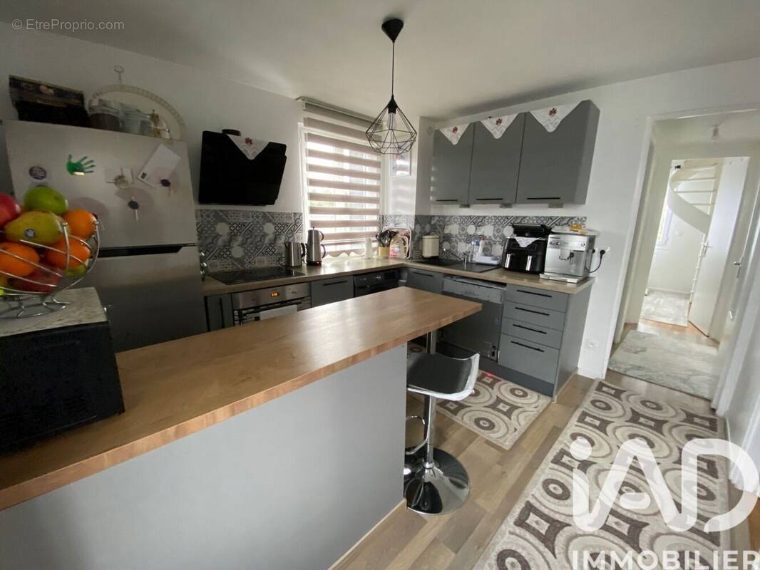 Photo 1 - Appartement à VIGNEUX-SUR-SEINE