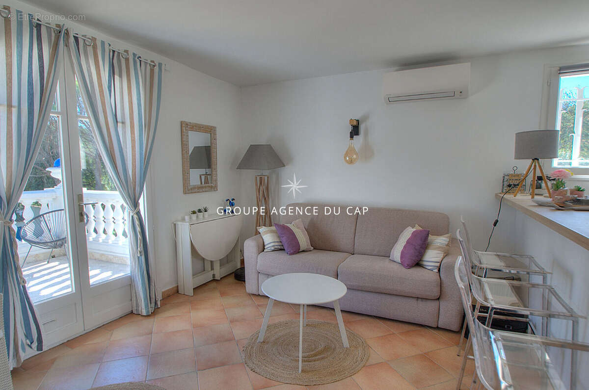 Appartement à SAINT-RAPHAEL