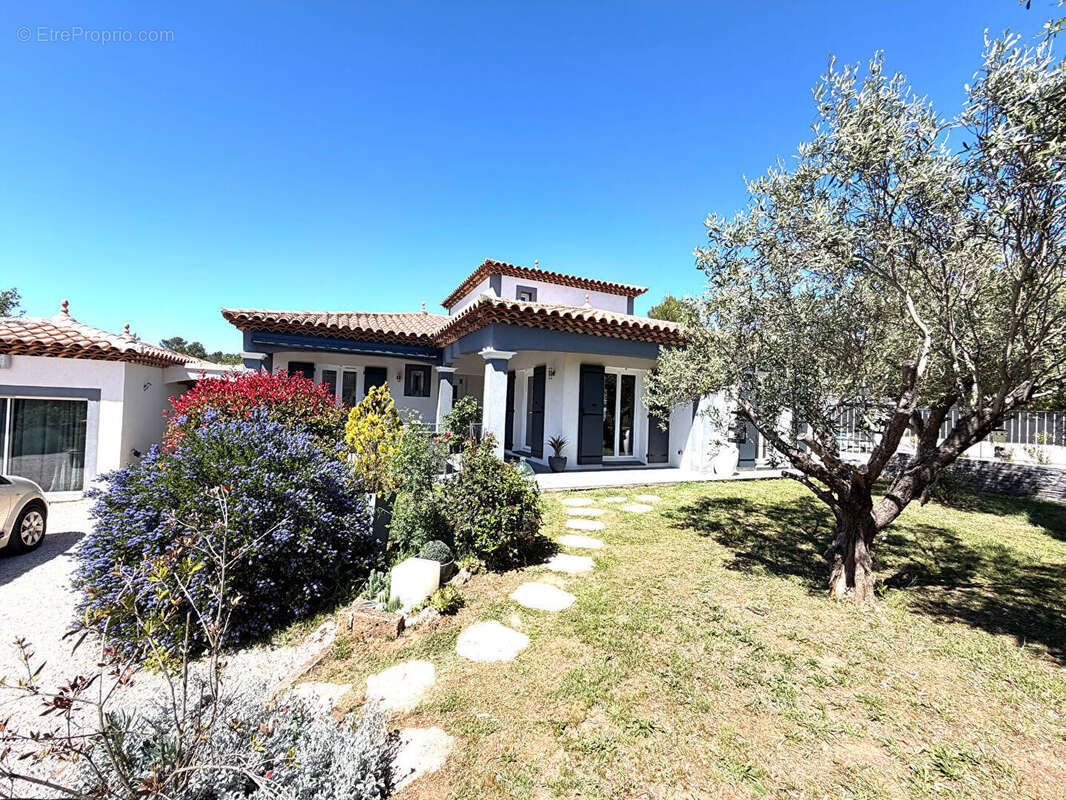 Maison à FORCALQUEIRET