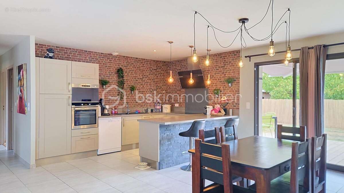 Maison rénovée 3 pièces + annexe aménagée - Jardin & grande terrasse - photo 8