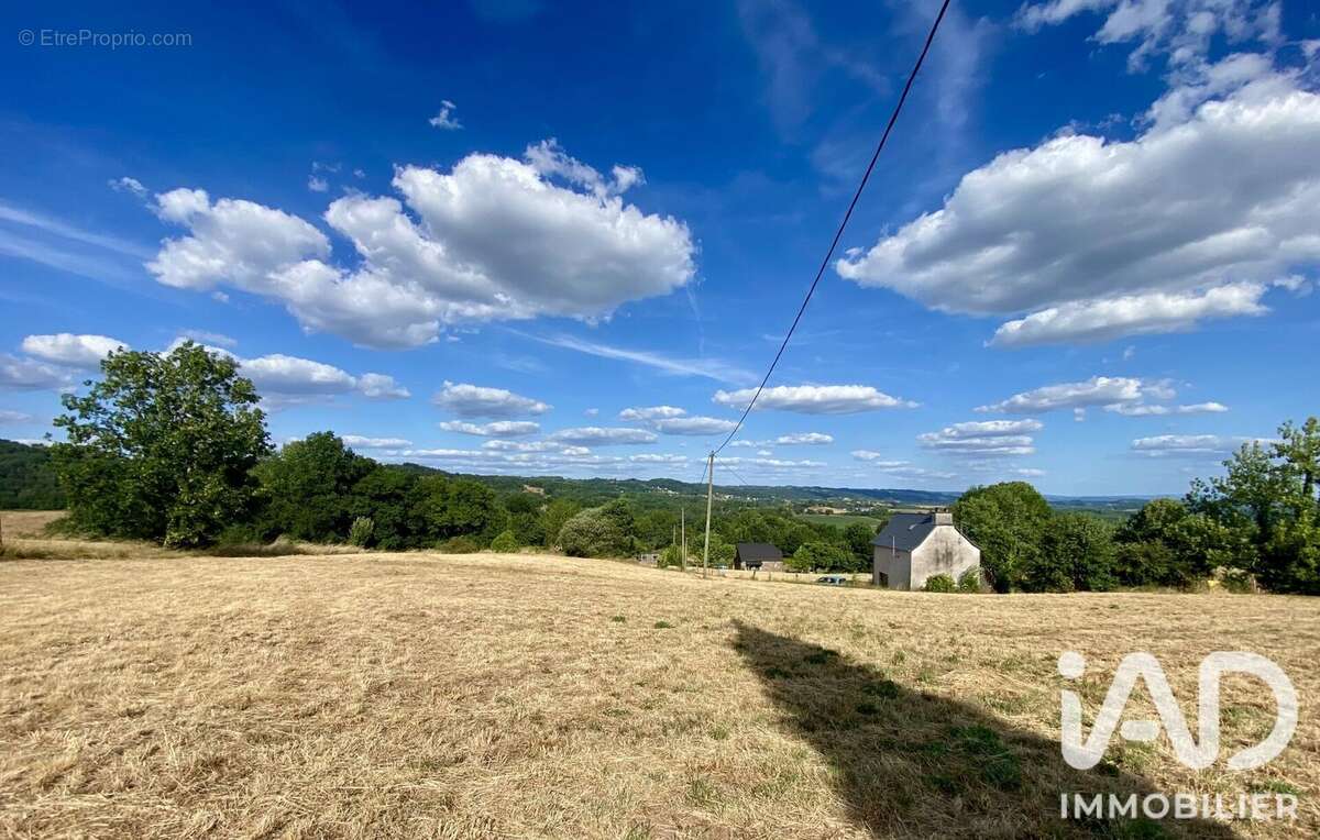 Terrain 2110 m² à Chabrignac  - photo 4