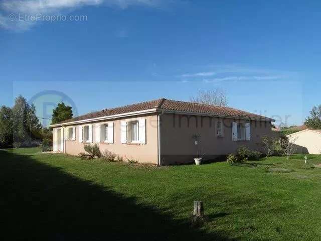 Maison à BRAX