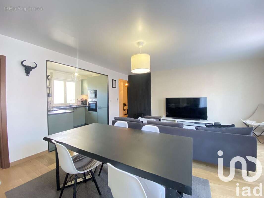 Photo 3 - Appartement à CORBEIL-ESSONNES