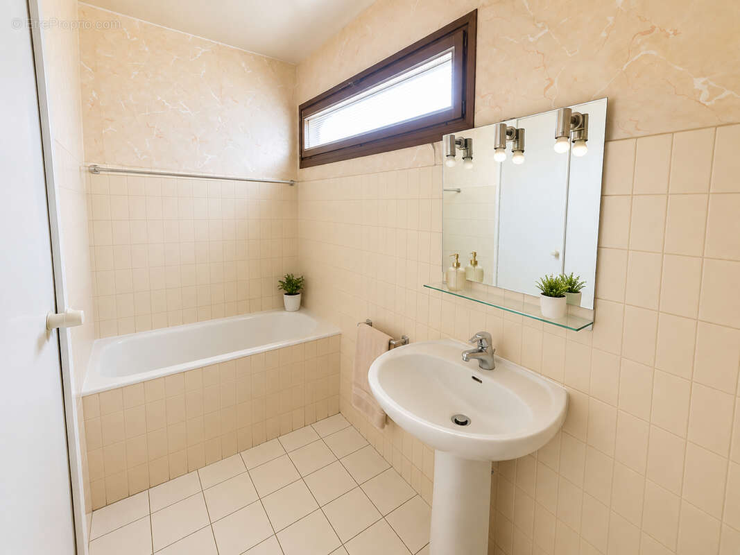 Appartement Villemomble 5 pièce(s) 105 m2 - photo 10