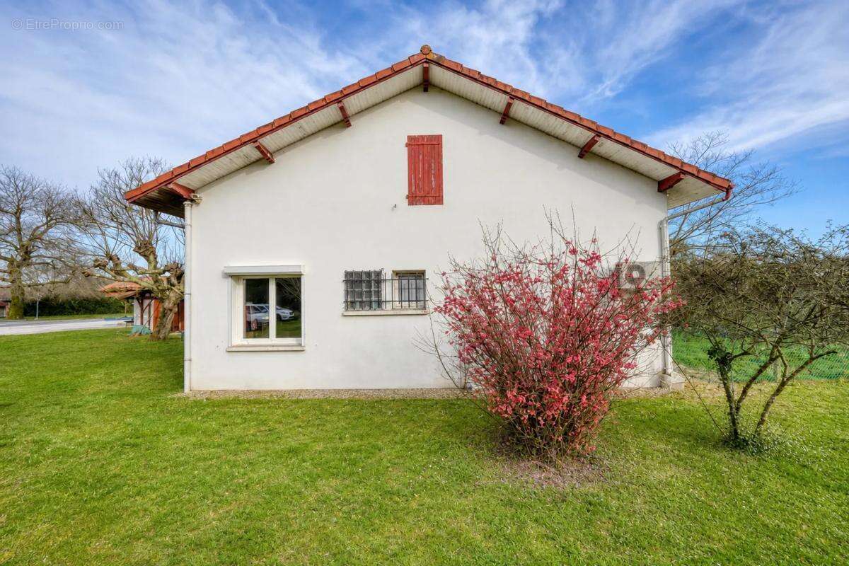 Maison à TALLER
