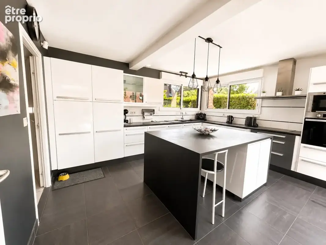 Maison 8 pièces 201 m² à vendre à Capinghem (59160) - photo 4