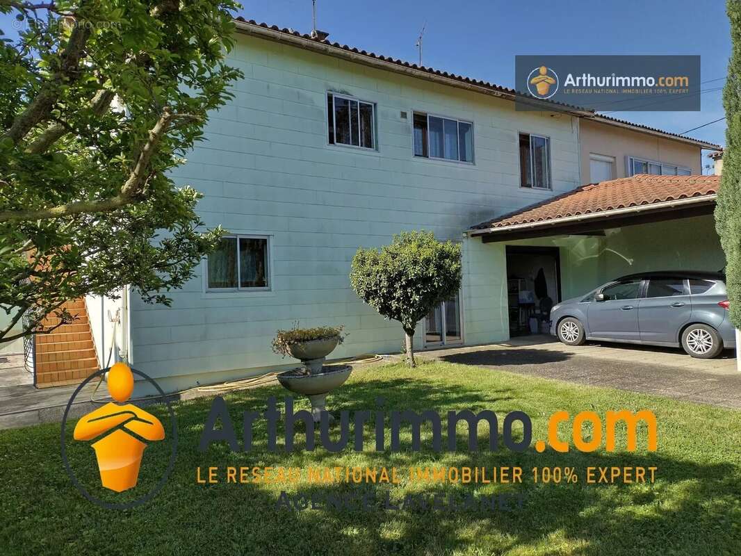 Maison à LAROQUE-D'OLMES