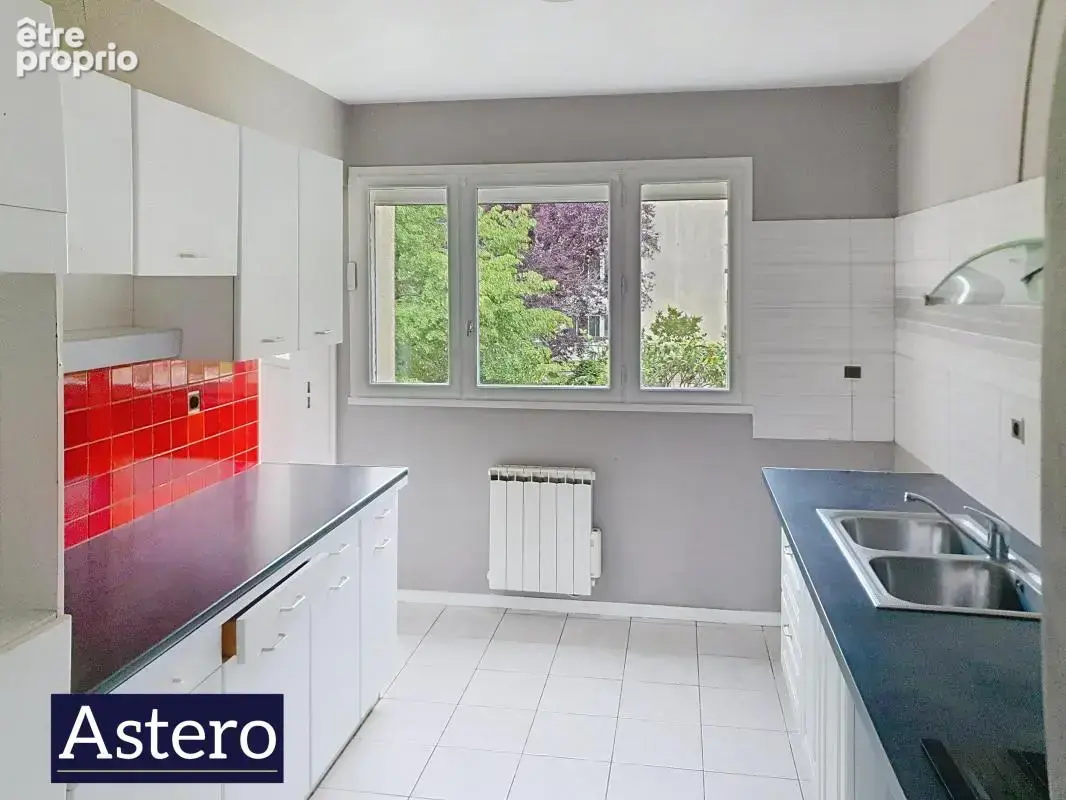 A Vannes, bel appartement de 86m² lumineux et fonctionnel proche toutes commodités - photo 4