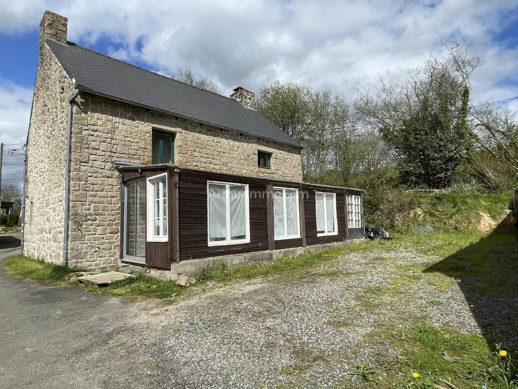 Maison à HENON
