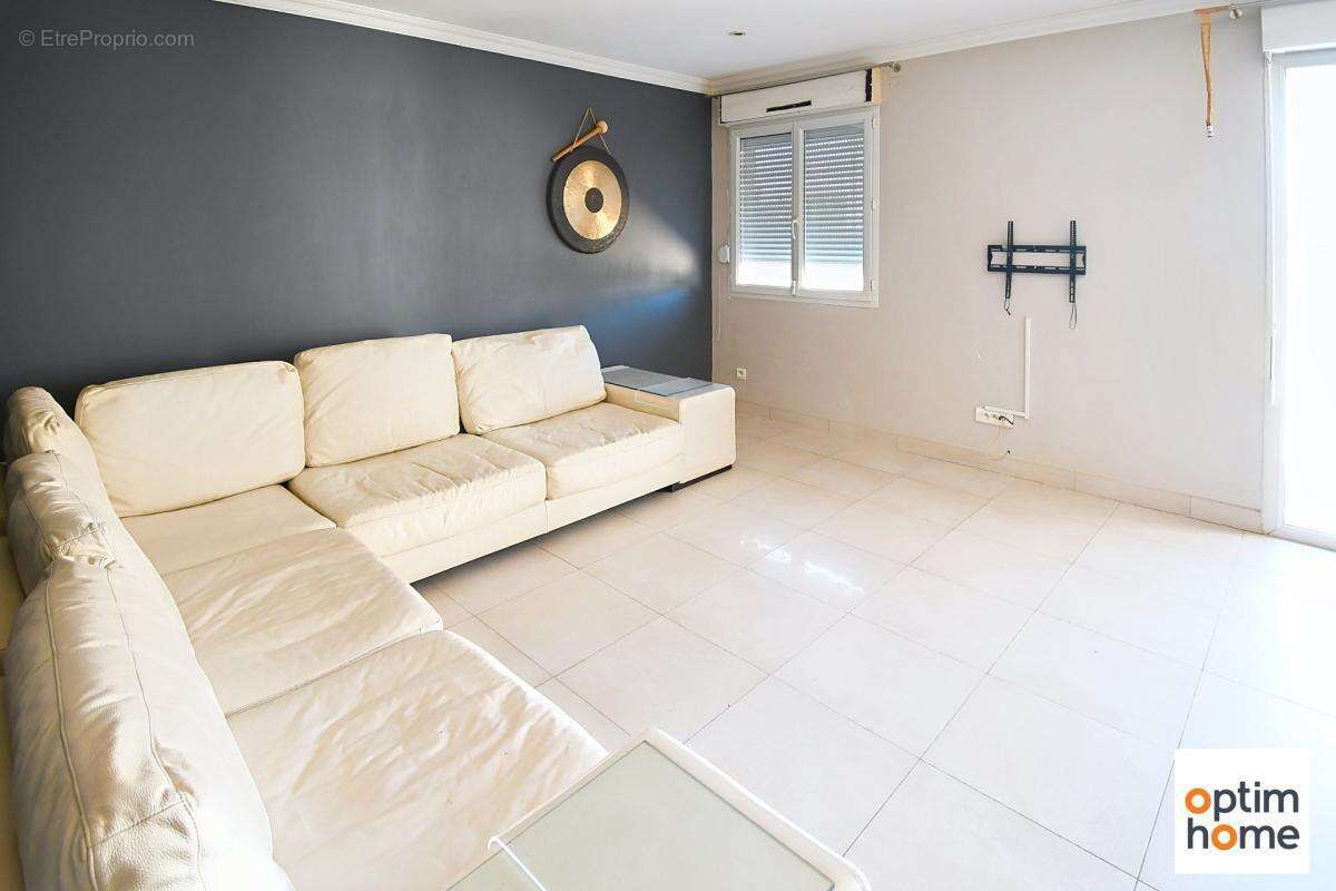 Maison plain pied avec extension a terminer - 156 m2 environ pour l'ensemble - terrain 6 ares 71 - garage - photo 9