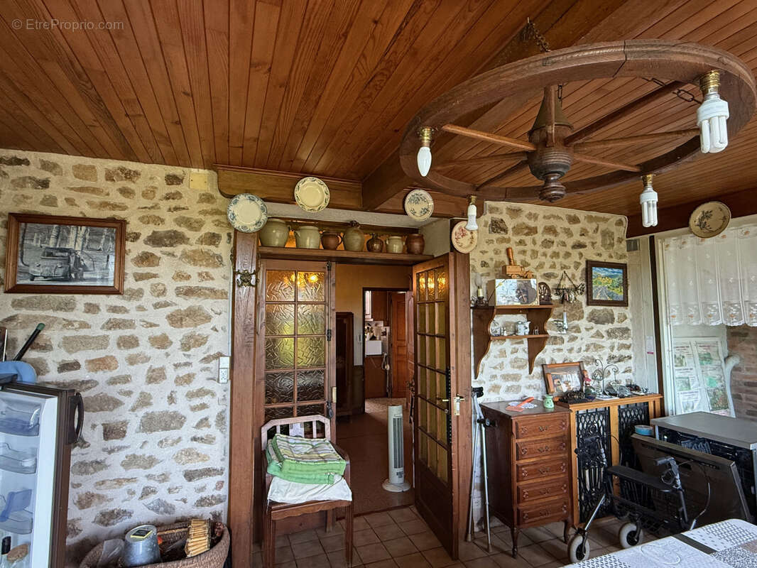 Maison à PIONSAT