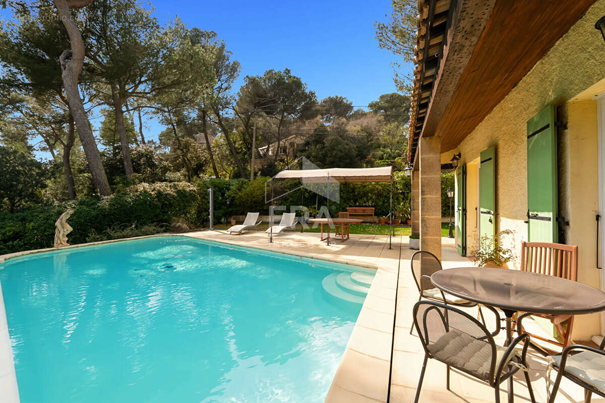 Maison à BOUC-BEL-AIR