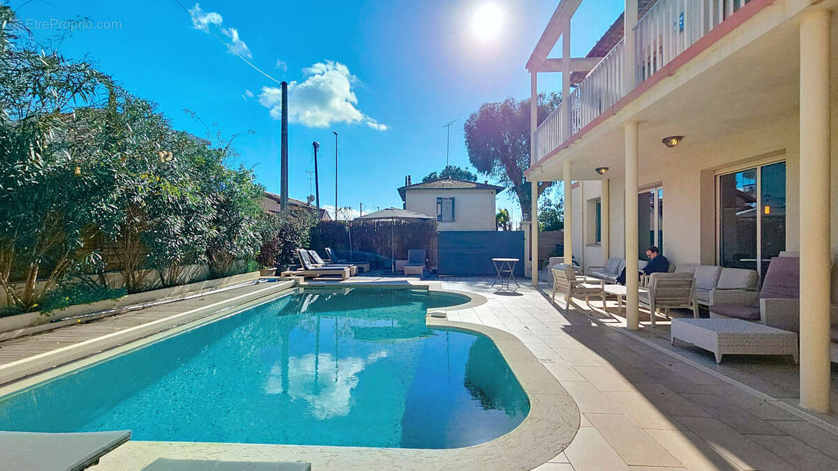 Maison à ANTIBES