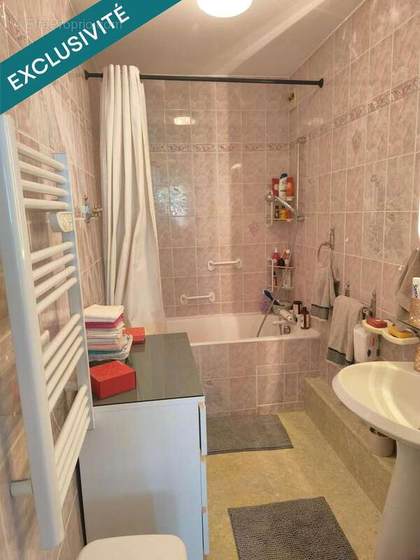 Photo 9 - Appartement à CHAMALIERES