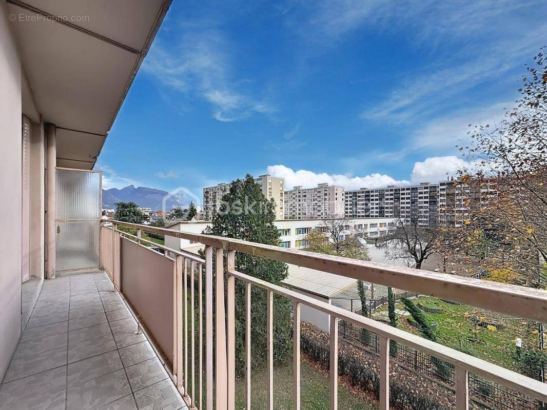 Appartement à ECHIROLLES