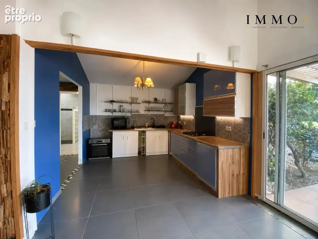 À VENDRE – Maison F6 avec piscine à Bras Canot, Saint-Benoît (97470) - photo 3