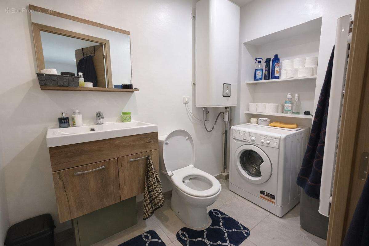 Appartement à AUBERVILLIERS