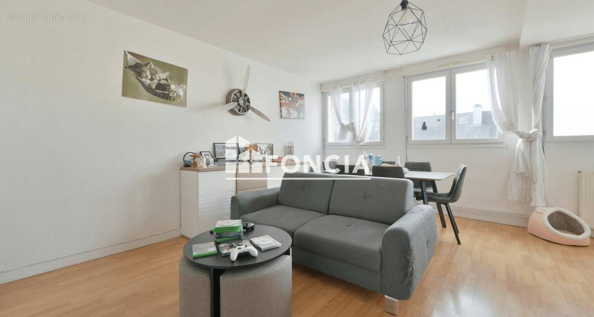 Appartement à FLERS