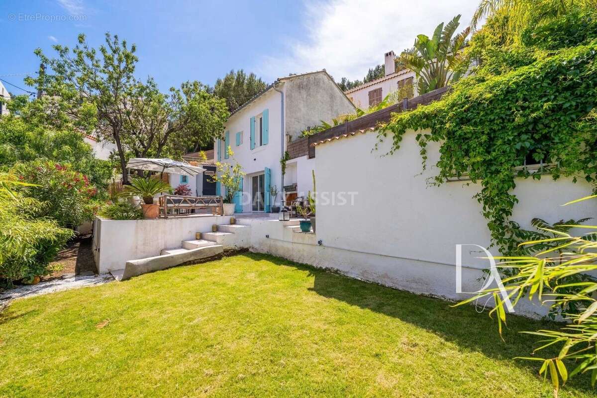 Maison à MARSEILLE-7E