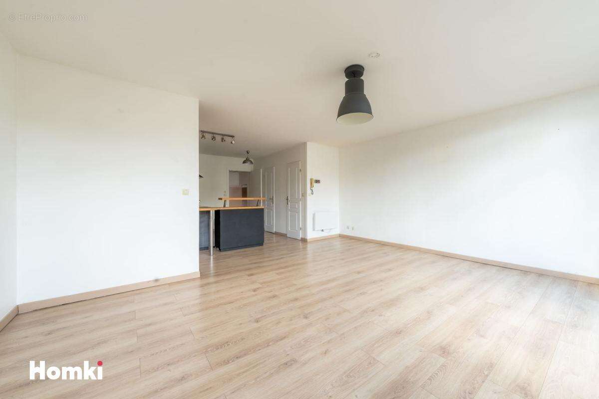 Appartement T2 de 50 m2 à Lille 59000, Rue Solférino - photo 4